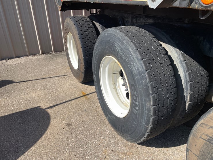 #1502-•-2018-international-7600-quad-axle-dump-truck-(has-wi-title)-with-accessories-image-20