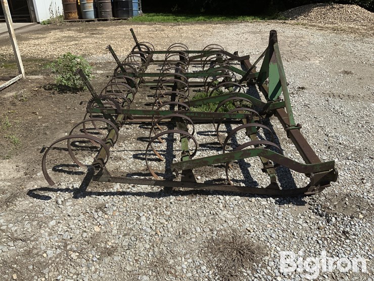 john-deere-3-pt-12'-spring-tooth-harrow-image-4