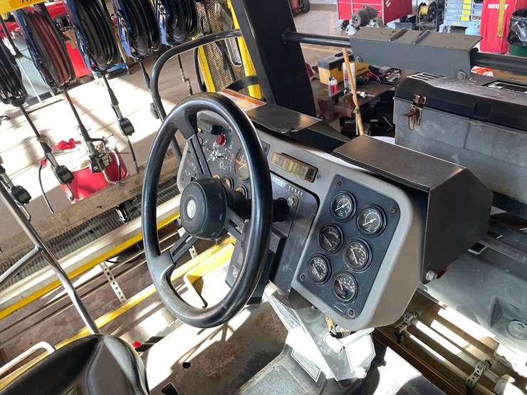 #1537-•-2010-volvo-dd70-vibratory-compactor-image-15