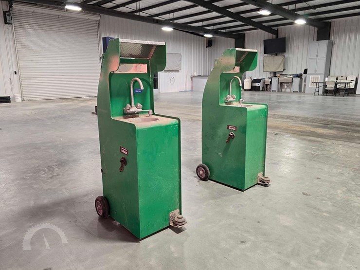 qty.-(2)-portable-mobile-handwashing-stations-image-2