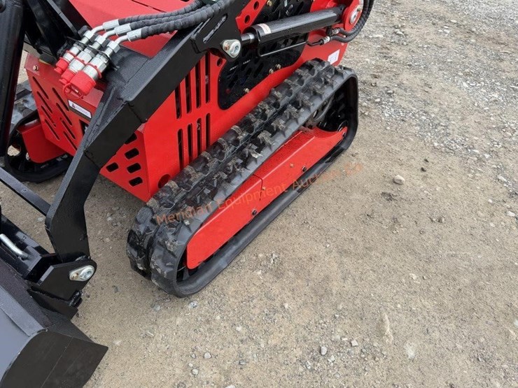 2026-sd-lanch-ssl60-mini-track-loader-image-17