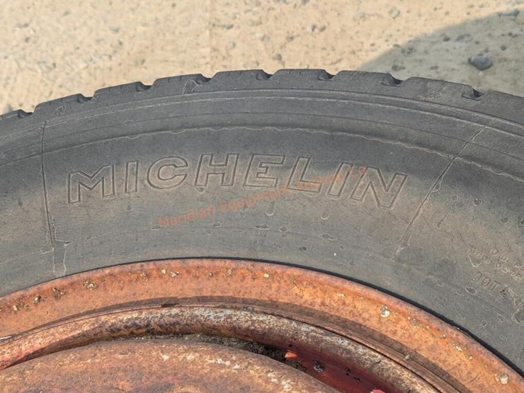 2--10.00-x-20-michelin-tires-w/-rims-image-11