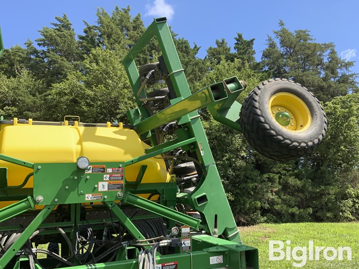 2007-john-deere-1990-30'-air-seeder-image-17