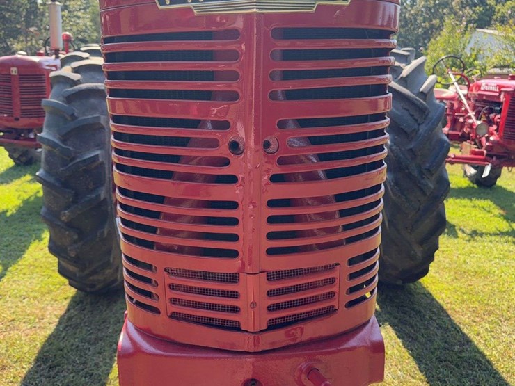 1942-farmall-m-image-10