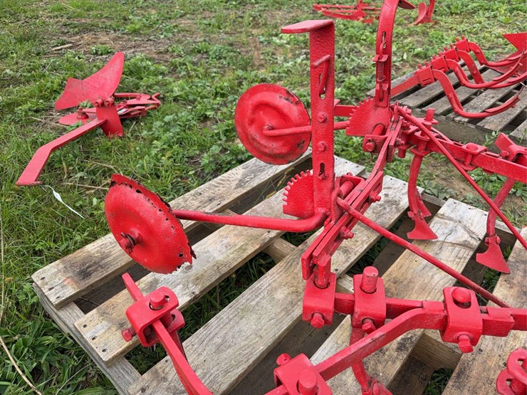 david-bradley-cultivator-image-6