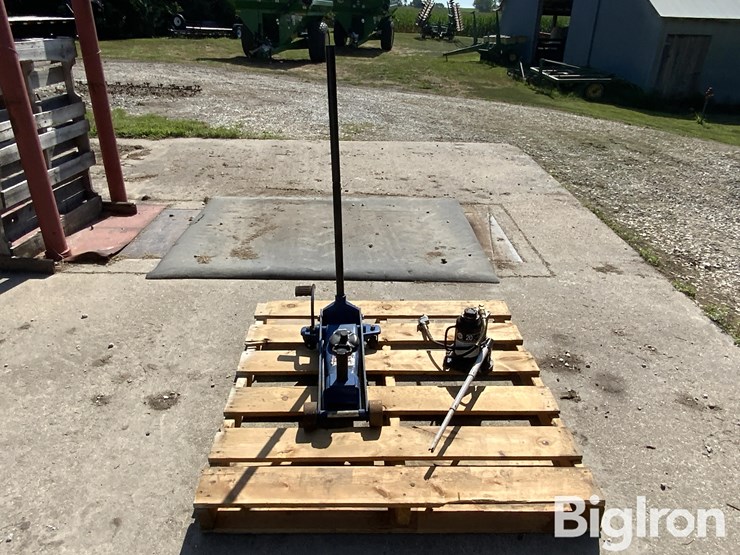 air-actuated-bottle-&-manual-hydraulic-floor-jacks-image-2