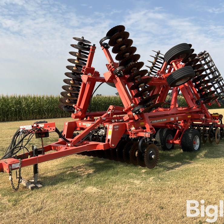 2018 KUHN Krause Excelerator 8005 Vertical Tillage