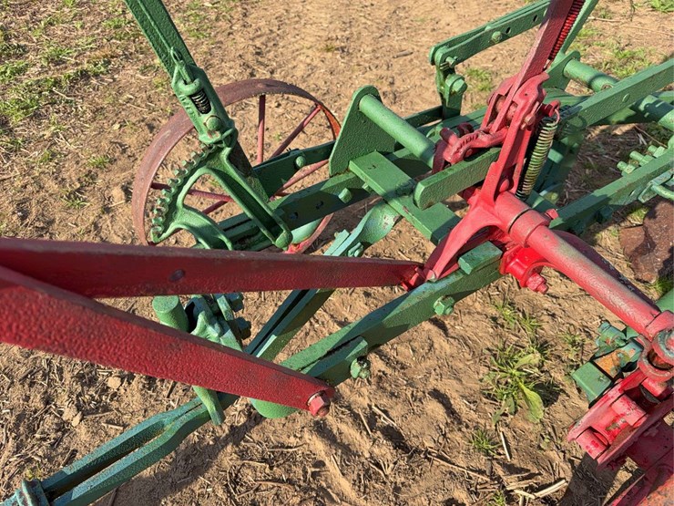 oliver-two-bottom-plow-image-8