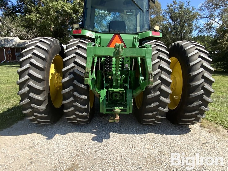 1999-john-deere-8400-mfwd-tractor-image-17