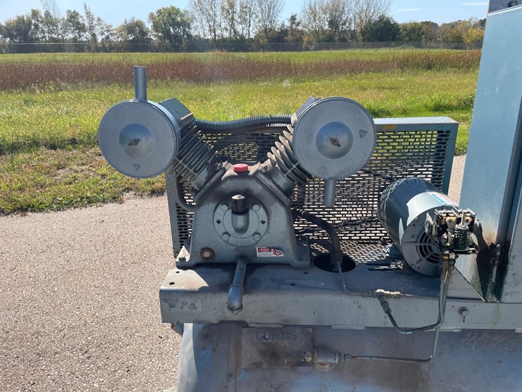 #1535-•-curtis-challenge-air-es-30-air-compressor-image-7