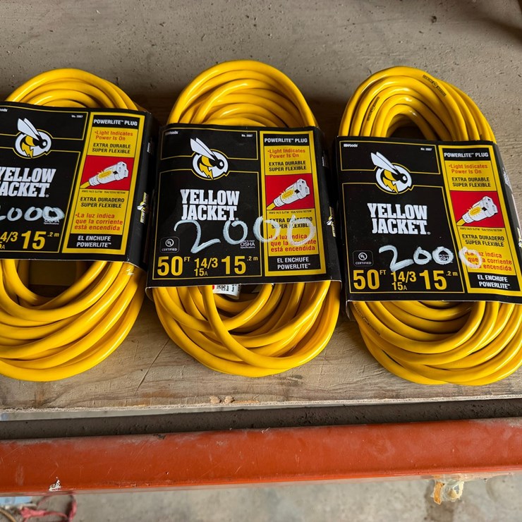 #2000 • (3) 50 FT Extension Cords