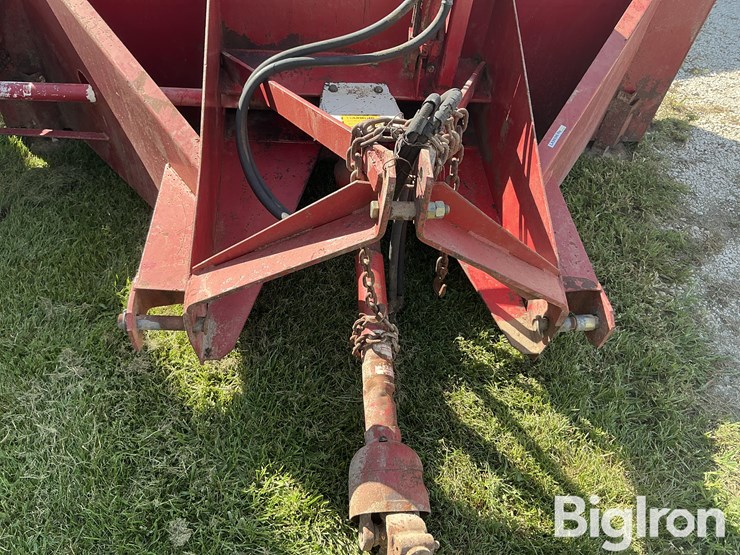 loftness-90"-3-pt-snow-blower-image-10