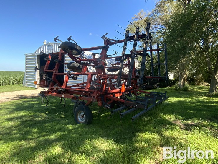 case-ih-4300fc-24'-vibra-shank-field-cultivator/harrow-image-7