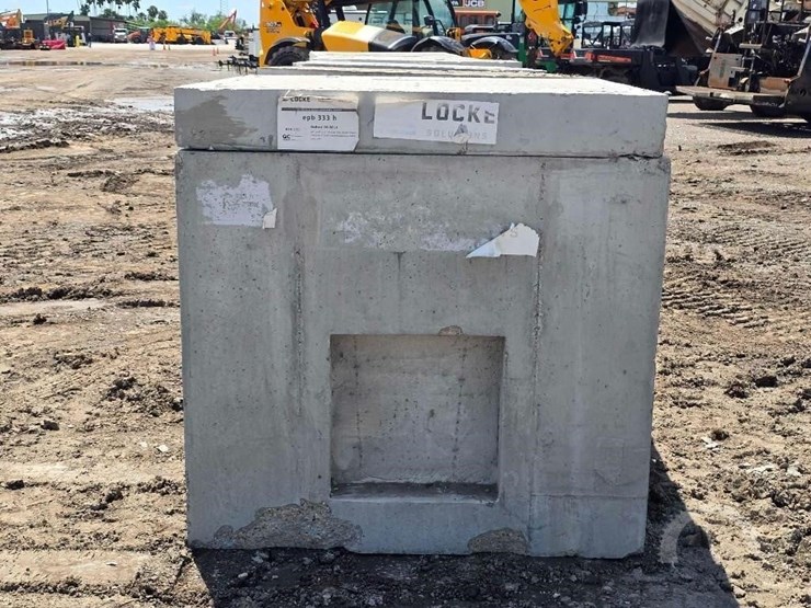 qty.-(6)-precast-concrete-utility-vaults.-48-inch-image-3