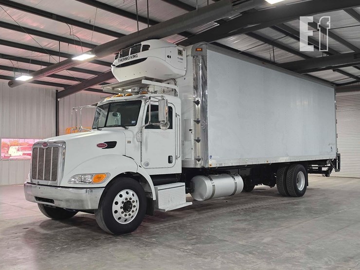 2011-peterbilt-337-image-1
