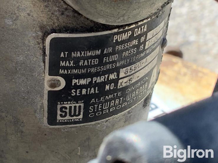 stewart-warner-grease-applicator-image-18