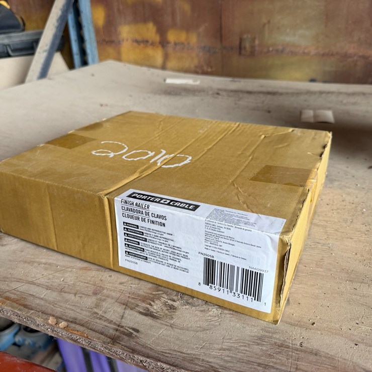 #2010 • Portal Cable Finish Nailer
