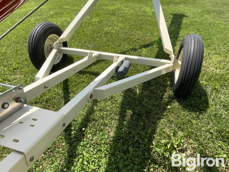 buhler-/-farm-king-c1031-pto-driven-auger-image-17