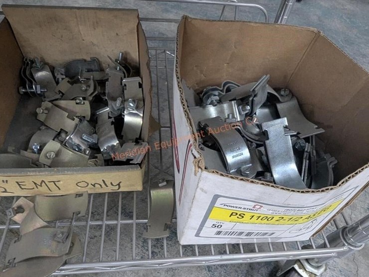 wire-rolling-rack-w/-assorted-electrical-parts-image-20