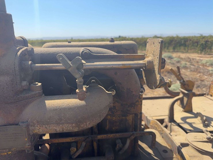caterpillar-30-image-25