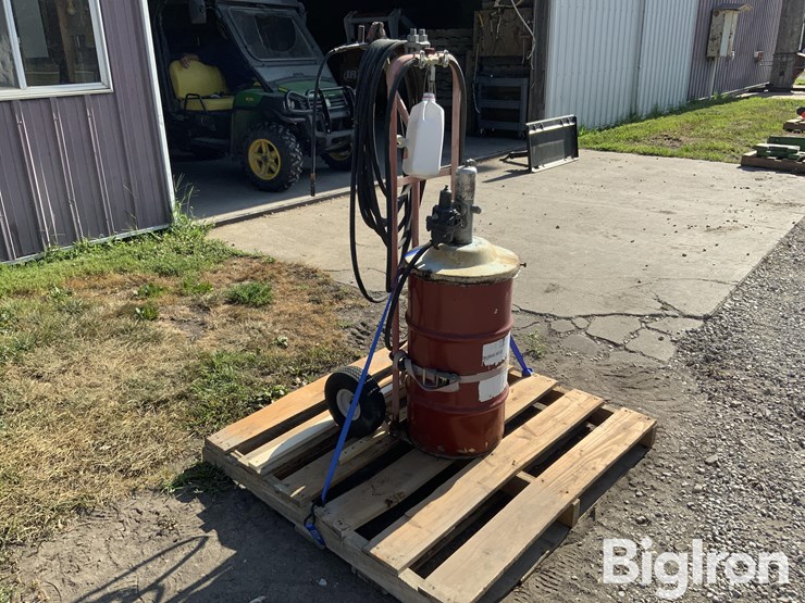 stewart-warner-grease-applicator-image-3