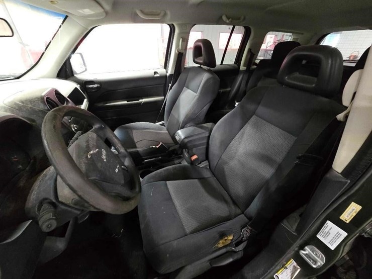 2009-jeep-patriot-sport-image-9