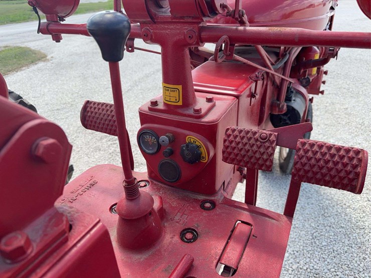 farmall-super-c-image-38