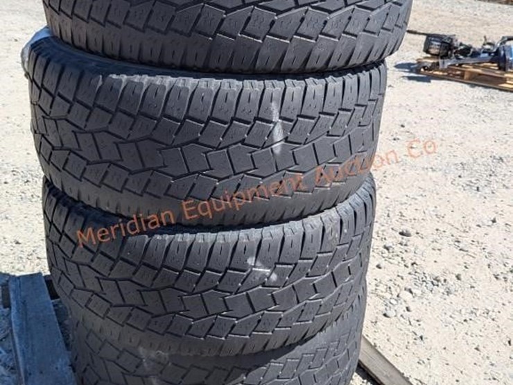 4-325/50r22-lt-truck-tires-image-4