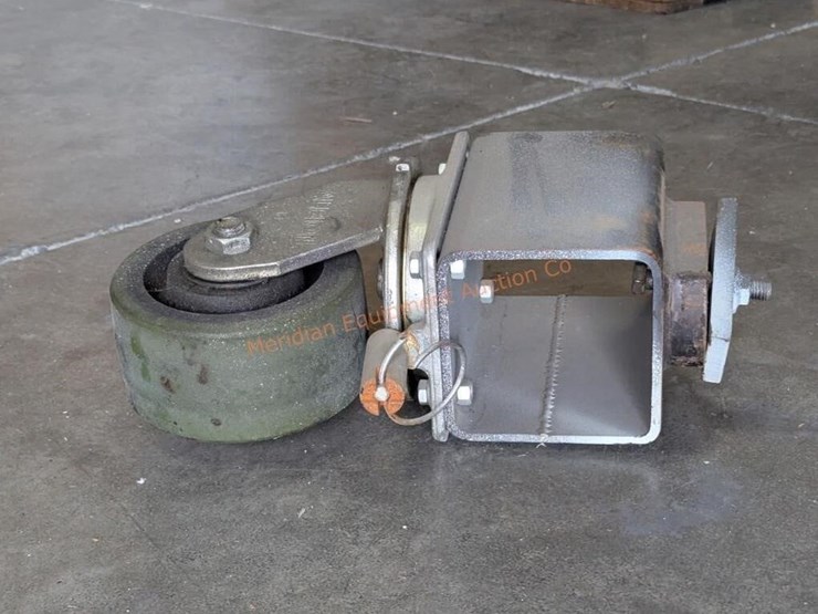 6"-hd-albion-caster-wheels-w/-sb-container-locks-image-15