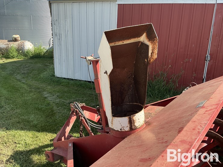 loftness-90"-3-pt-snow-blower-image-16