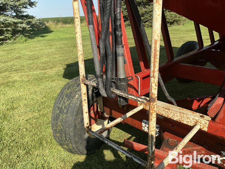 demco-gravity-wagon-image-14