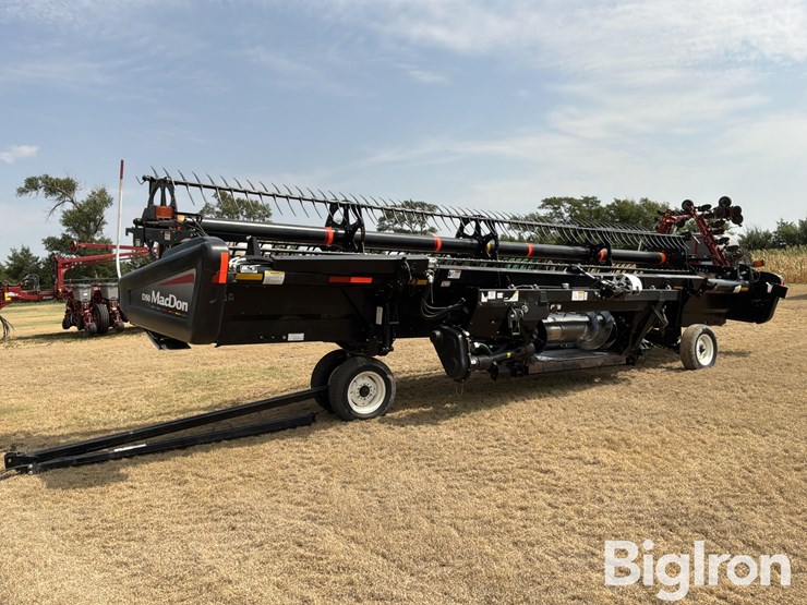 2010-macdon-d50-draper-head-w/header-transport-&-milo-fingers-image-7