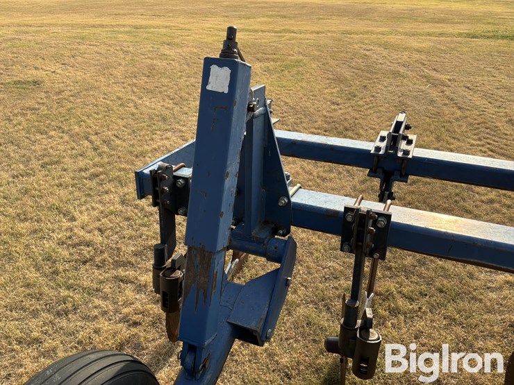 1997-blu-jet-3-pt-sub-tiller-9-shank-ripper-plow-w/anhydrous-tubes-image-17