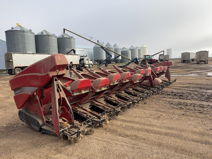 2012-case-ih-3412-image-4