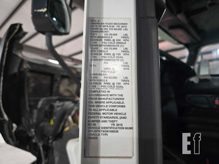 2016-caterpillar-ct660-image-34
