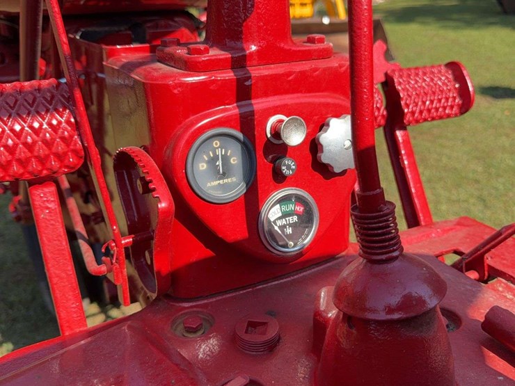 farmall-c-image-23