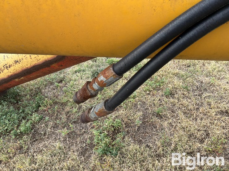 westfield-tr100-71-portable-auger-image-14