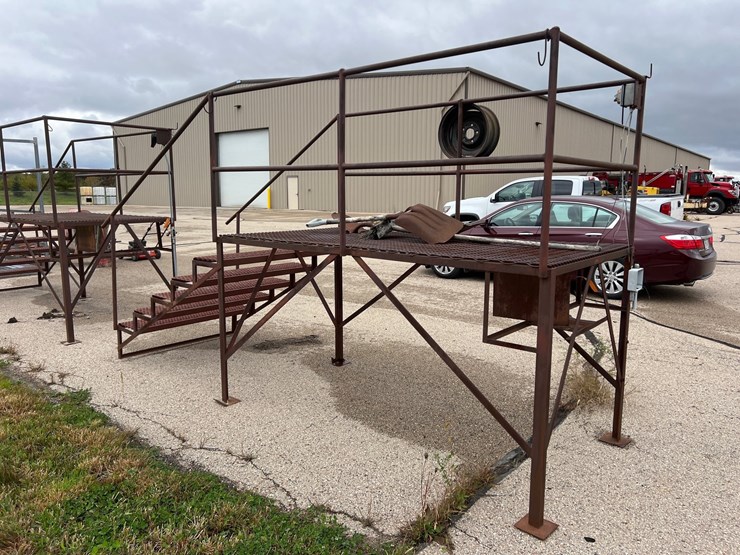 #2104-•-steel-elevated-work-platform-with-stairs-image-5