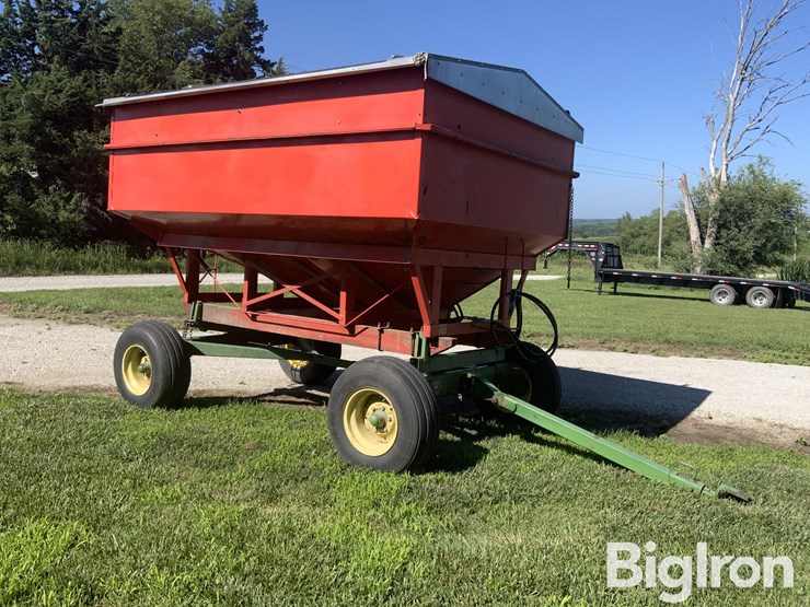 killbros-275-bu-seed-tender/gravity-wagon-w/hydraulic-auger-image-3