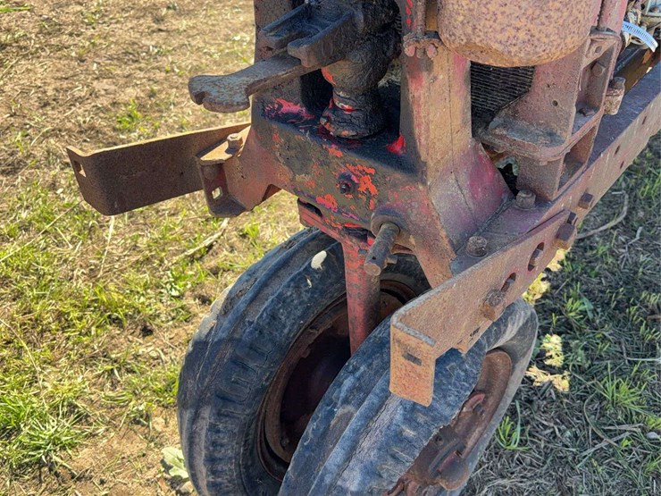 farmall-f-14-image-13