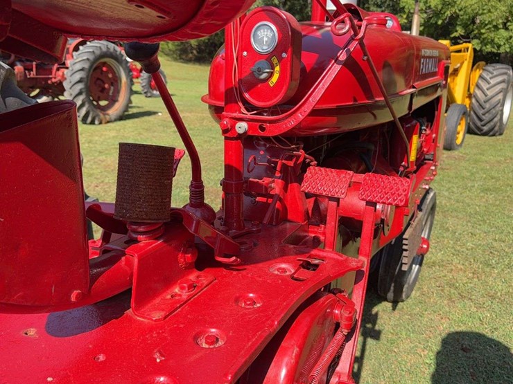 1940-farmall-h-image-22