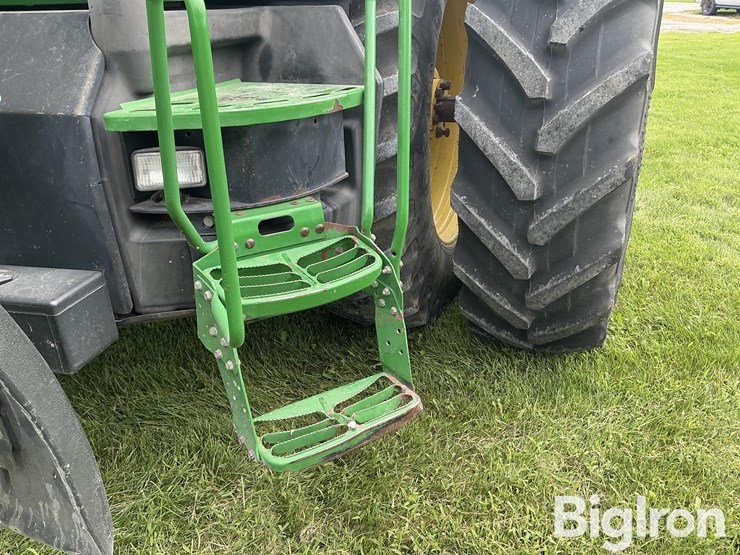 2001-john-deere-8110-mfwd-tractor-image-16
