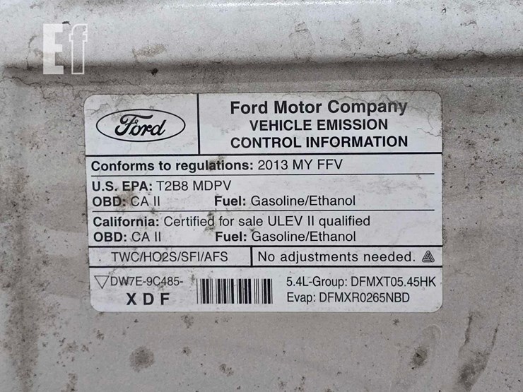 2013-ford-econoline-350-image-17