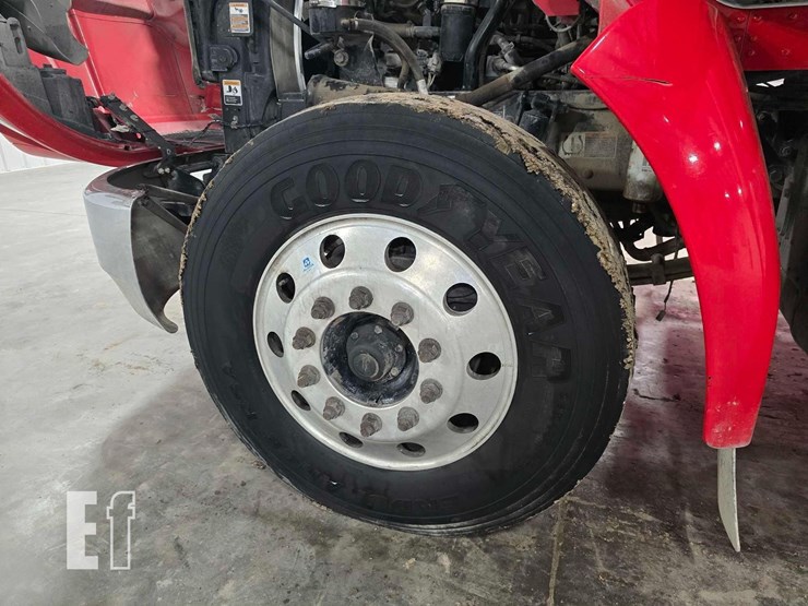 2020-kenworth-t270-image-22