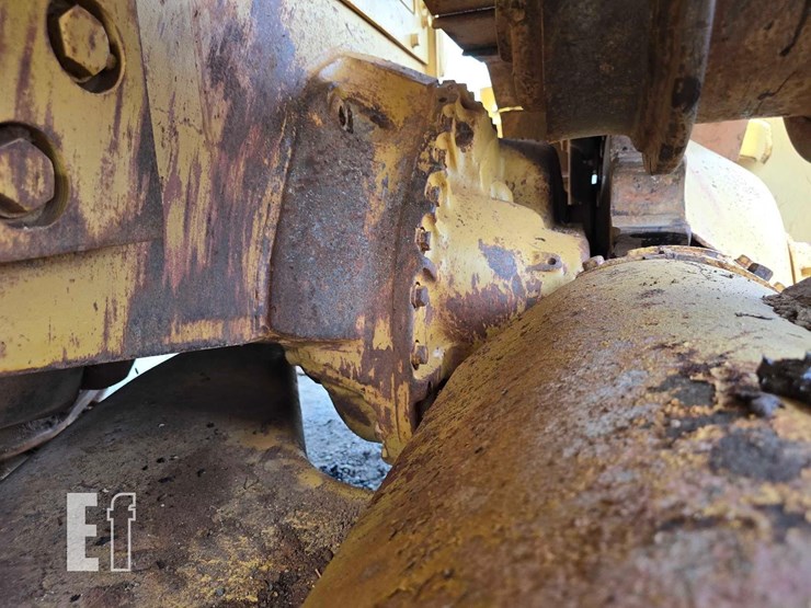 1979-caterpillar-d8k-image-27