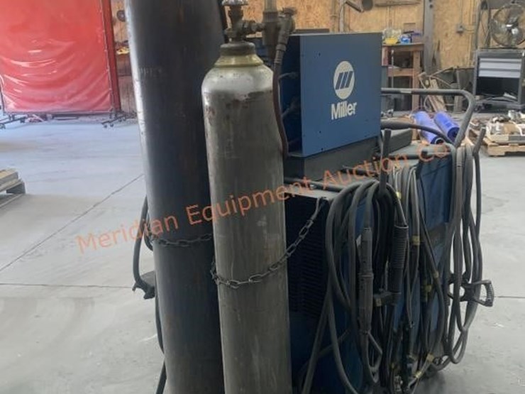 miller-shop-master-300-ac/dc-welder-image-6