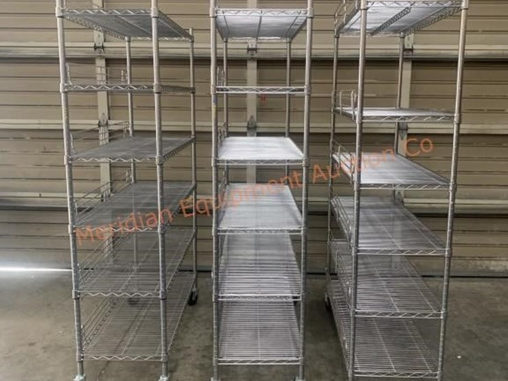 3--shelf-techs-rolling-wire-racks-image-8