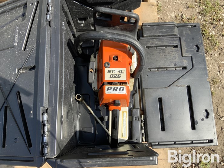 stihl-026-pro-20"-chainsaw-image-11