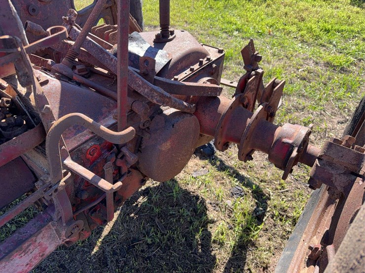 farmall-f-14-image-33
