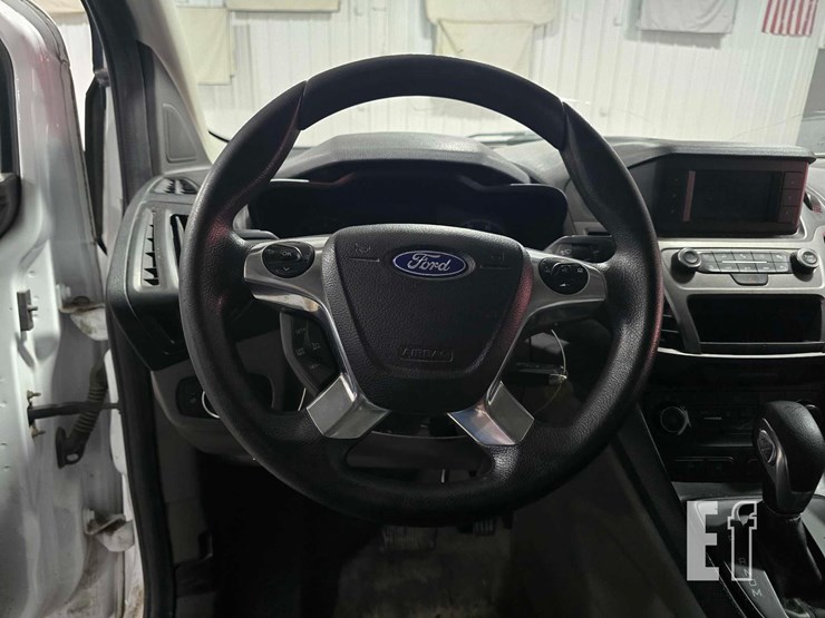 2019-ford-transit-connect-image-10